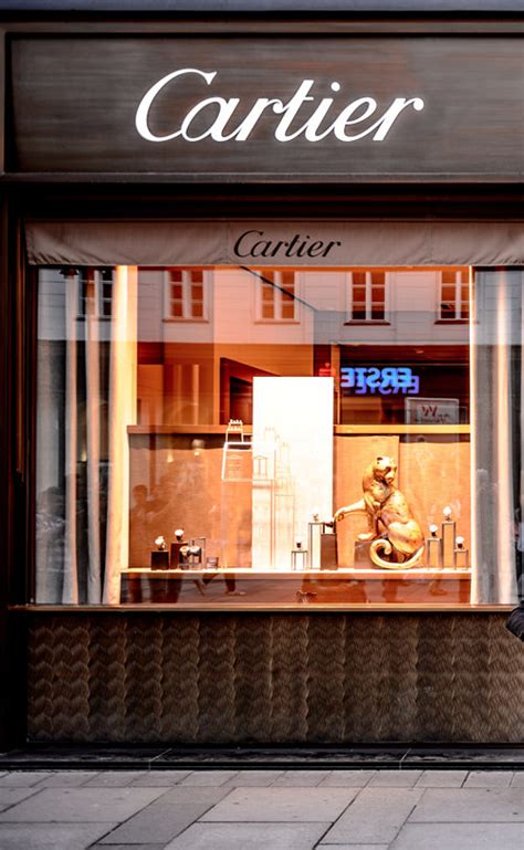 lvmh buying cartier|who owns cartier.